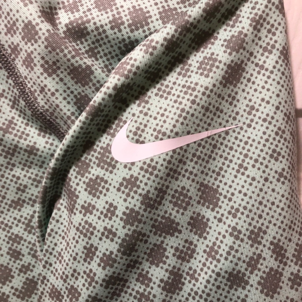 Nike Pro Half ZIP - Picture 2 of 4